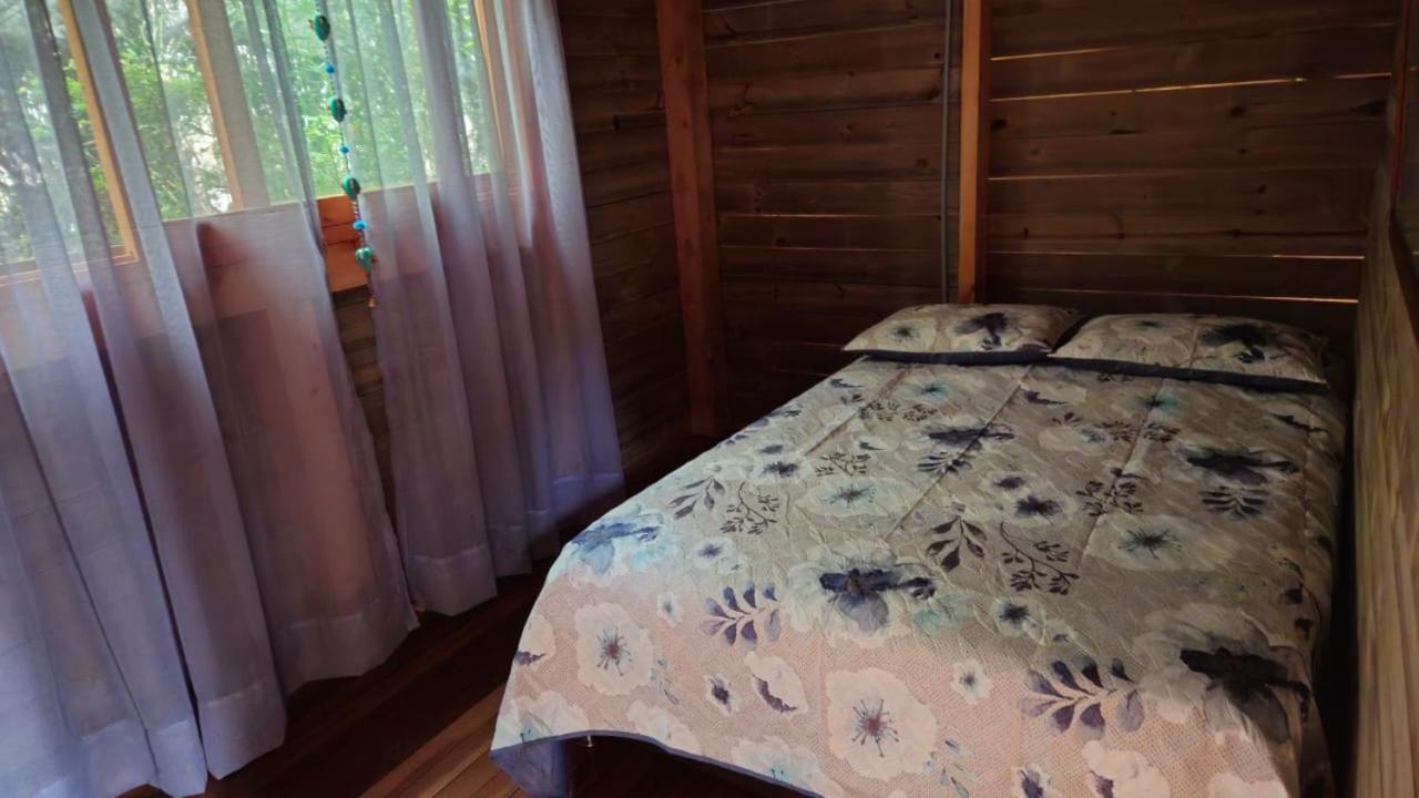 Beehouse Arvi Cabana Guarne Exterior foto