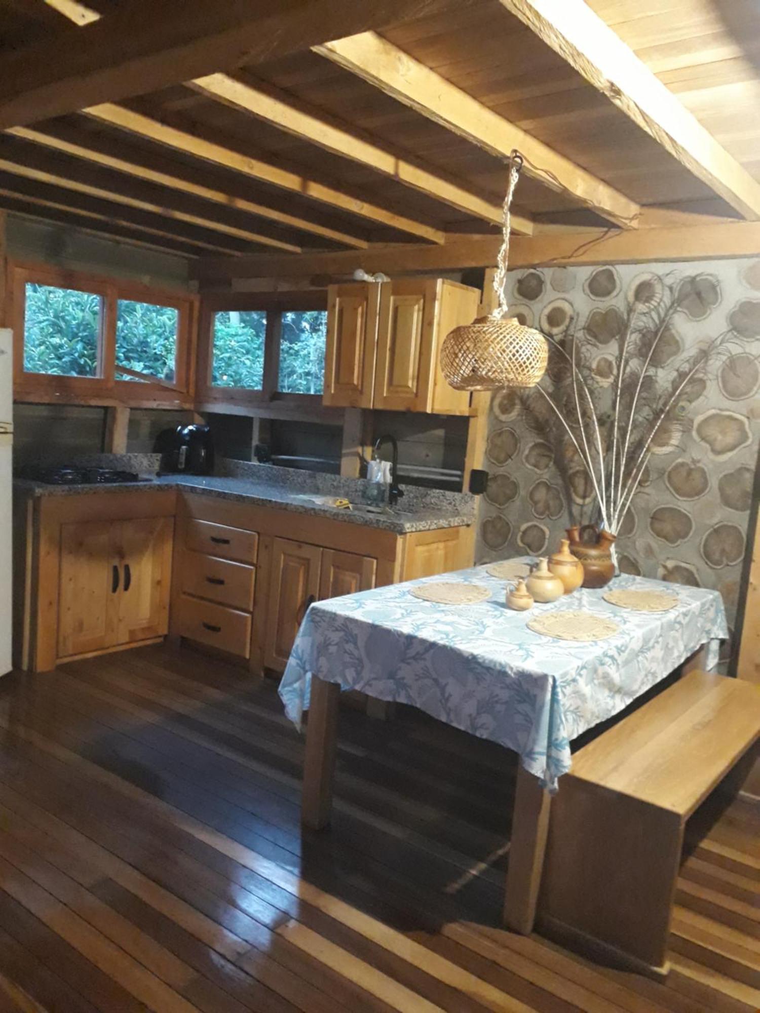 Beehouse Arvi Cabana Guarne Exterior foto
